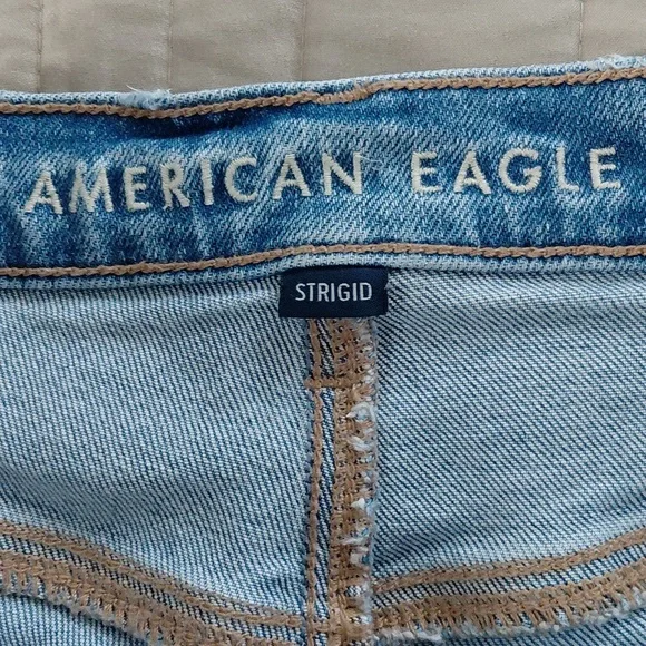 American Eagle Outfitters Super High Rise Baggy Straight Jeans - Picture 5 of 13